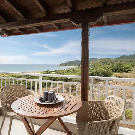 Erifili At & Apartman