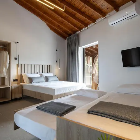 Apartment Erifili At &
