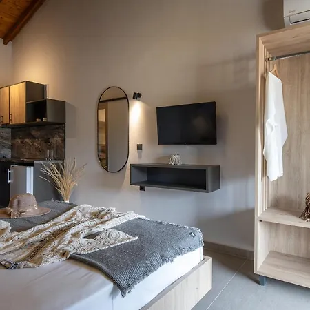 Apartment Erifili At &