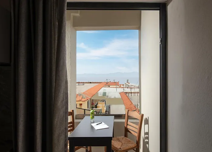 Erifili At & Apartman Szárti